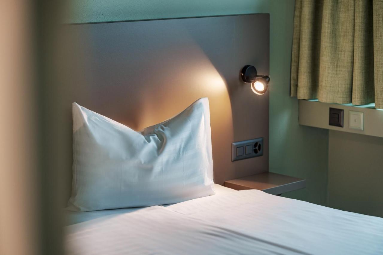 Flexymotel Вил Екстериор снимка